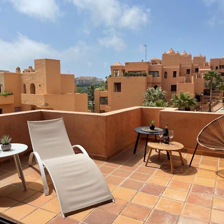 2311-Modern Apt With Sea And Pool Views San Luis de Sabinillas Eksteriør bilde